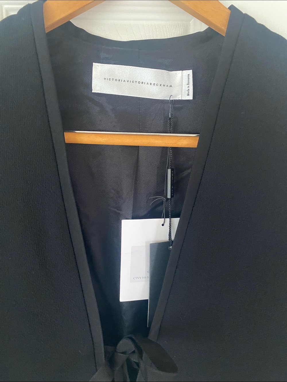 Victoria Beckham Black Tie-Front Open Blazer